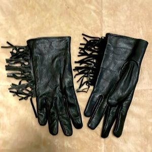 NWOT Scotch & soda black leather fringe gloves